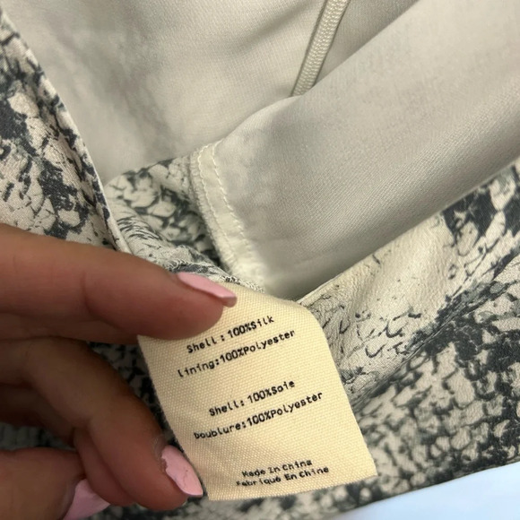 L'agence silk animal print jumpsuit - Picture 4 of 5